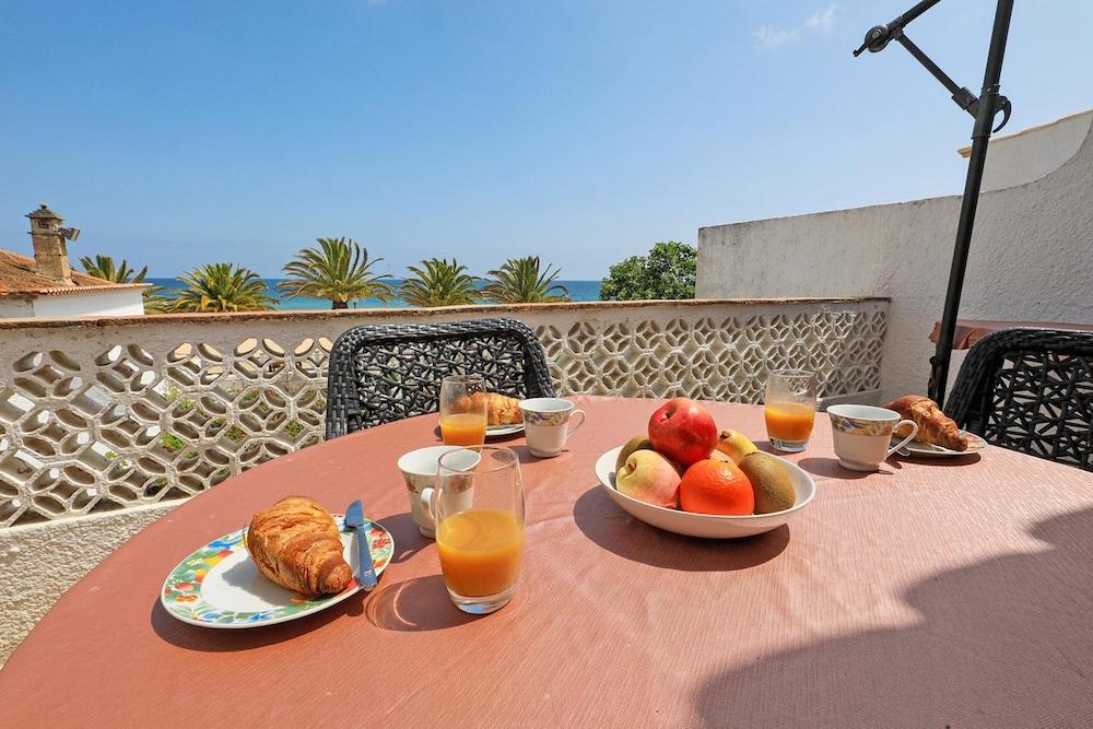 B86 - Beachline Apartment in Praia da Luz