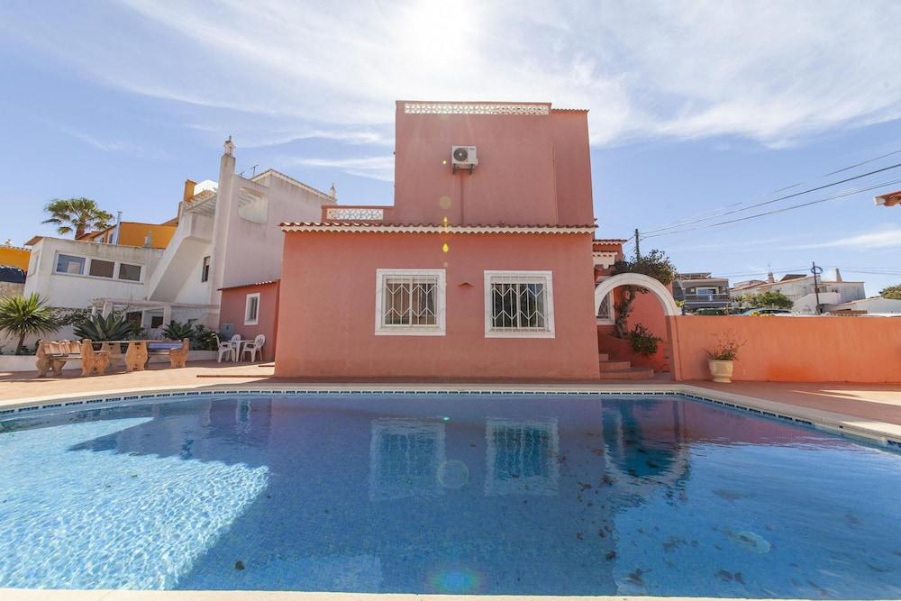 T 08 - Bedroom 8 in Casa Costa D Oiro in Lagos