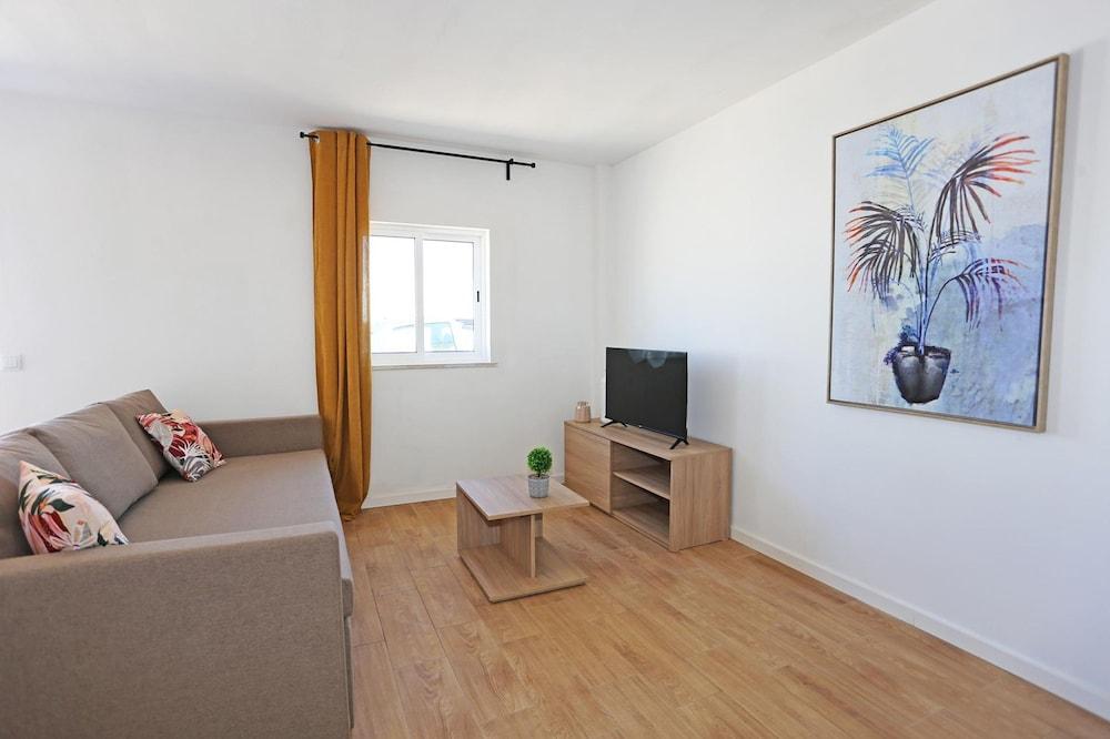 X 07 - 1 Bed Apartment in Quinta da Ponte