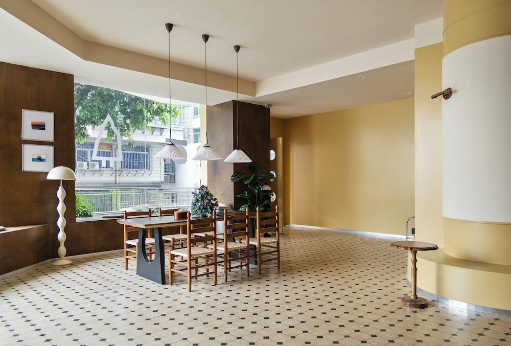 Xiamen Evening Breeze Hotel