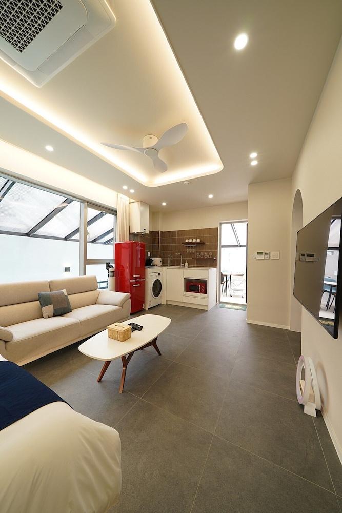 Run to you fullvilla