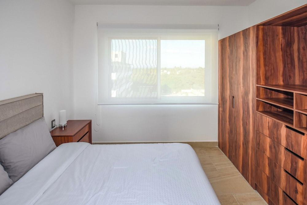 New Vidamar Apartment with Pool & Tennis