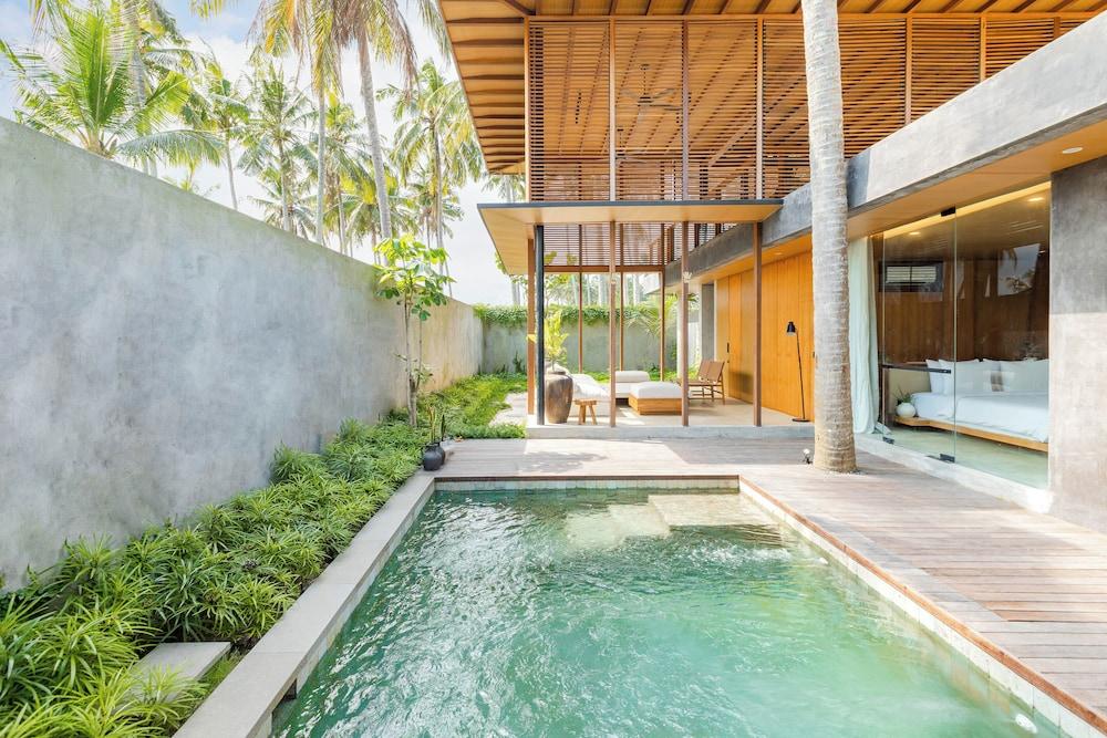 Rumah Amadangi Kedungu