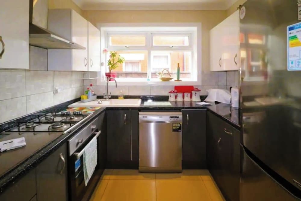 Cozy Coastal Retreat in Blackpool