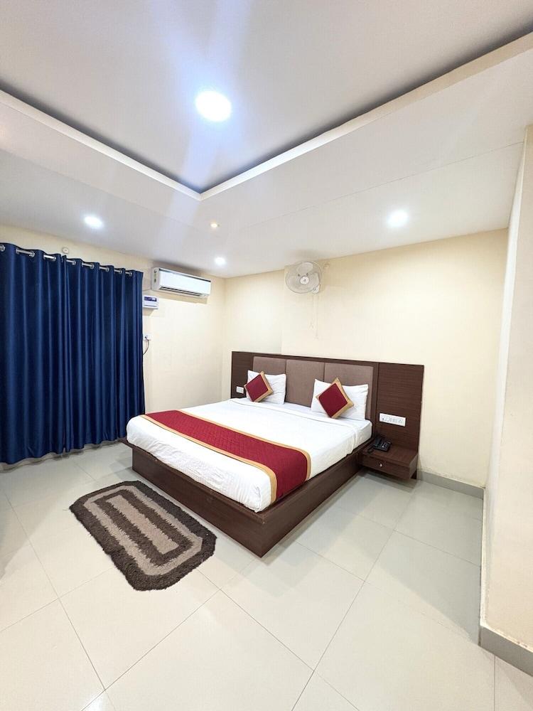 Hotel Kashi Residency Varanasi