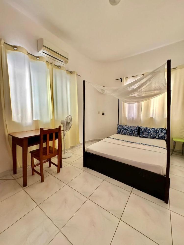 Guesthouse cocotiers