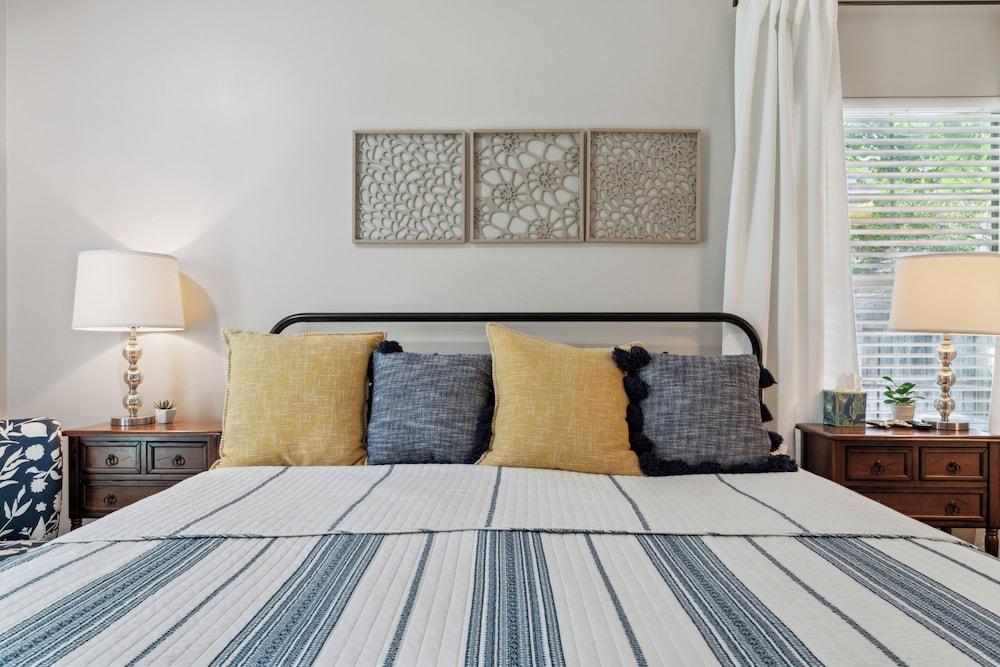 Casa Azul Memphis Midtown Cooper Young