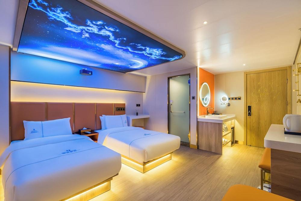 Dequan Hotel Shilibao Branch