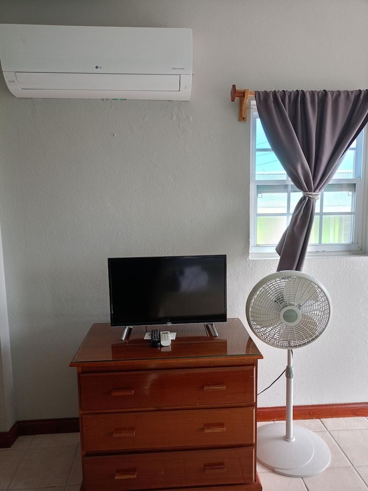 Caye Caulker Condos By Barefoot