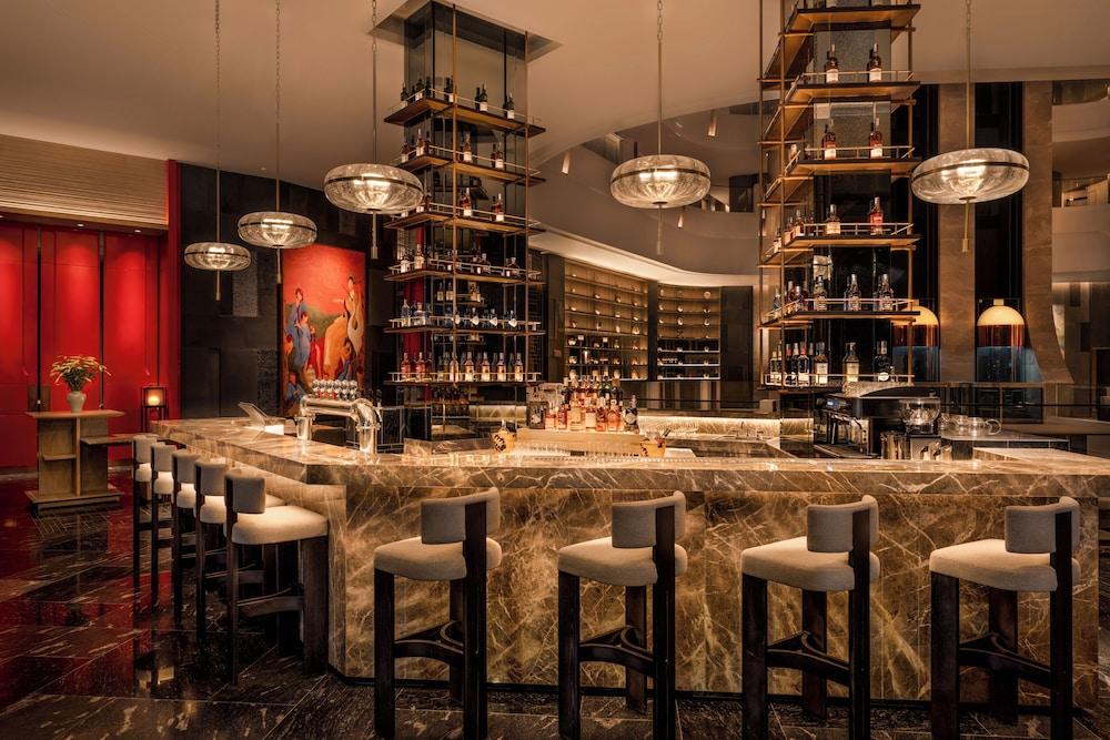 Dusit Le Palais Tu Hoa Hanoi