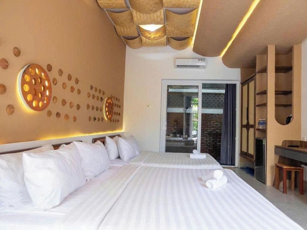 The Thousand Village