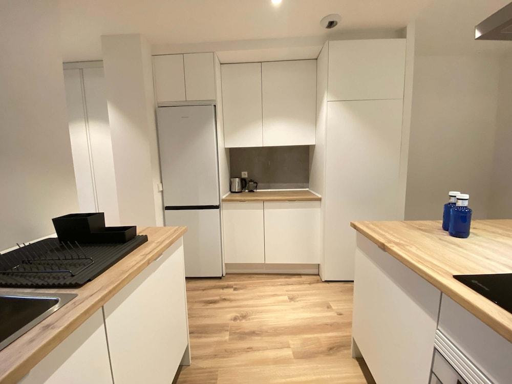 w Majestic 2BR at Palacio Real