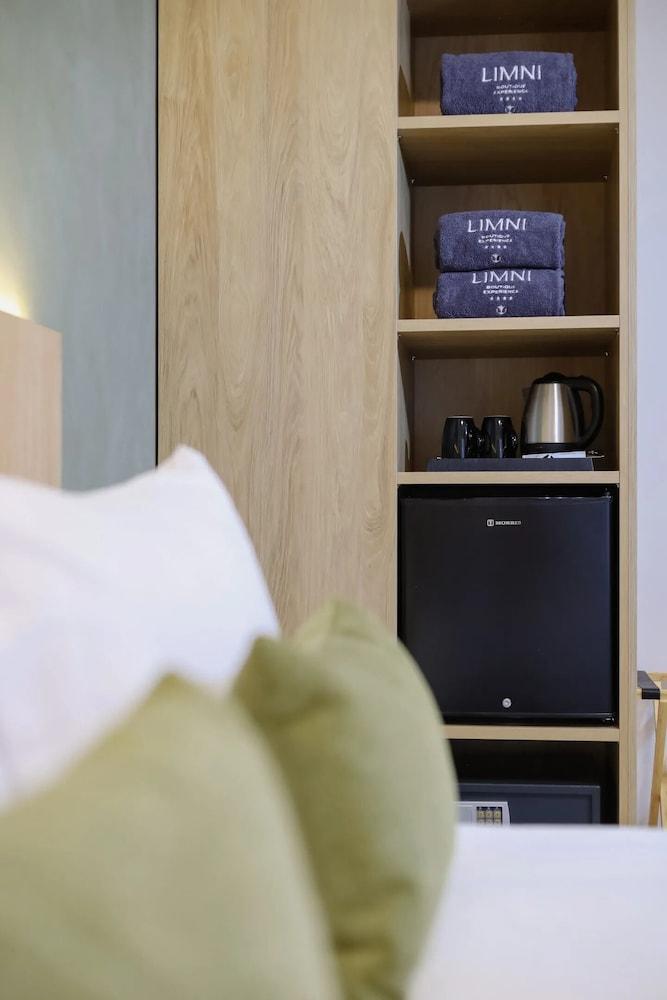 LIMNI Boutique Experience Hotel