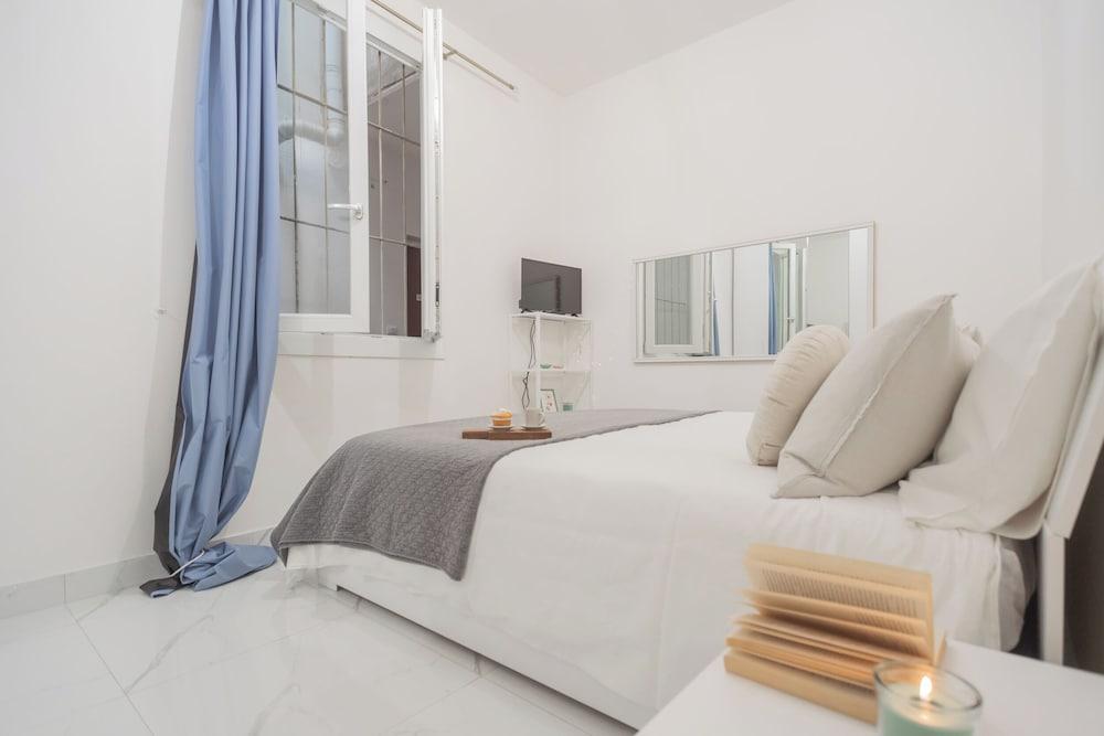 Luce Apartment by Rent all Como