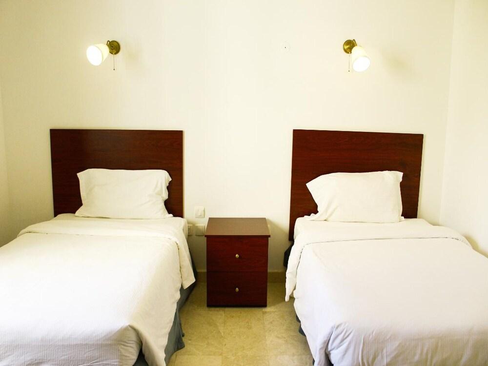 Cosy 2-bedroom Marina Haven