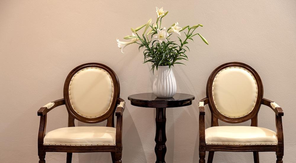 Tam Coc Center Luxury Hotel & Villa