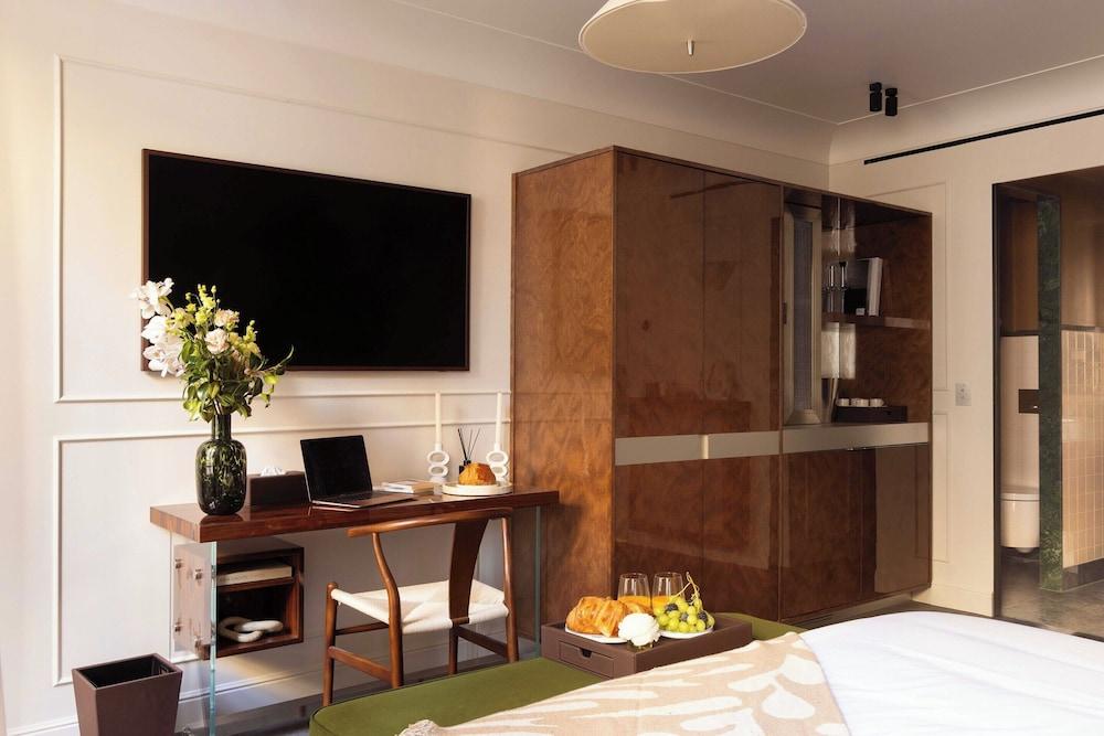 Palais Bourbon Hotel - Room 13- 2P - Invalides