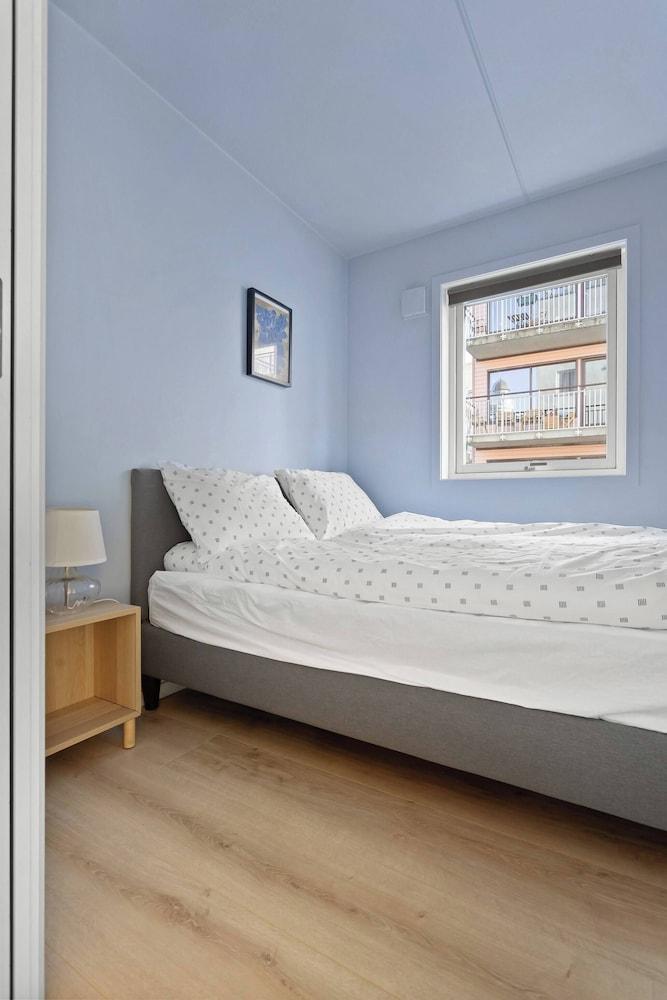 Charming Oslo Apartment With Balcony & Rooftop Access