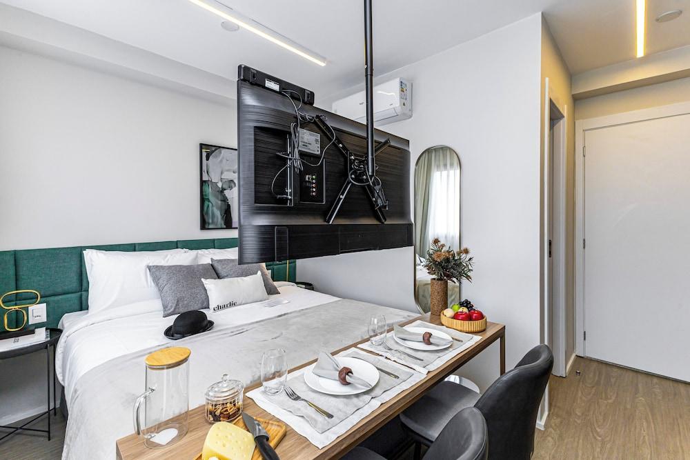 Charlie Atmosfera Santo Amaro