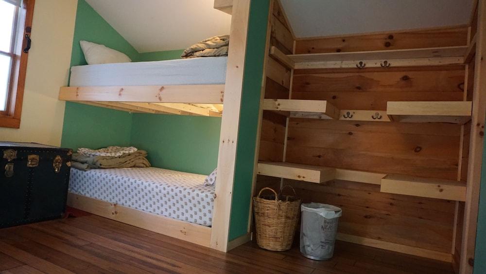 Upscale Hostel by Lake George & Gore Mtn