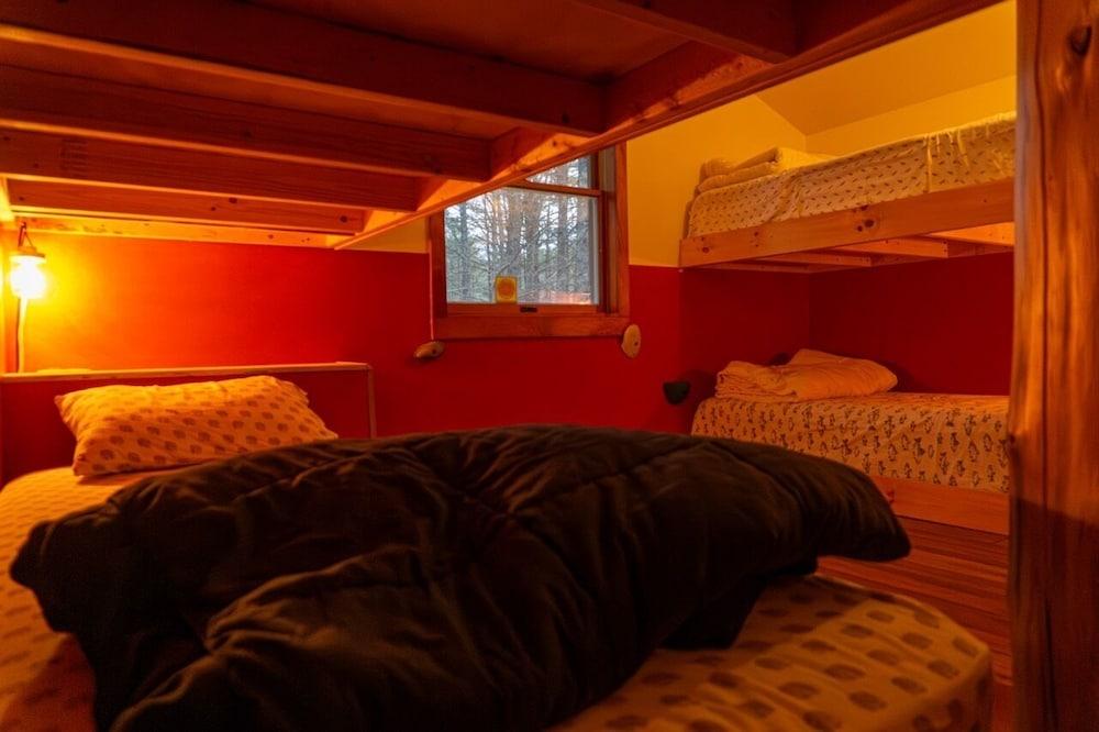 Upscale Hostel by Lake George & Gore Mtn