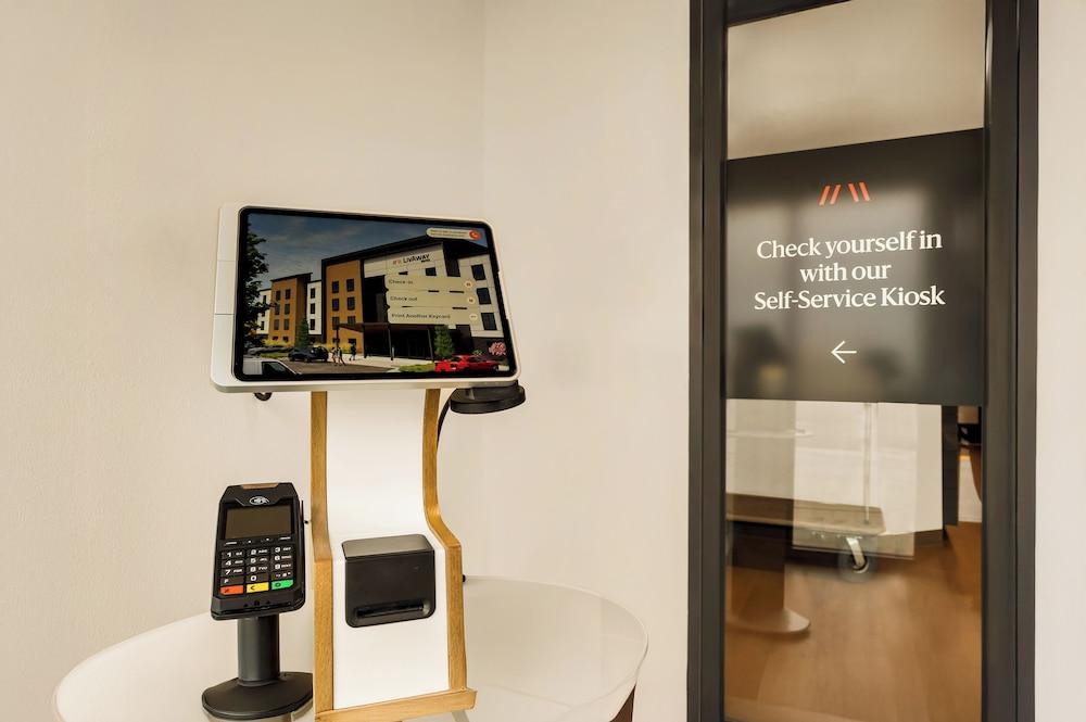 LivAway Suites- Syracuse