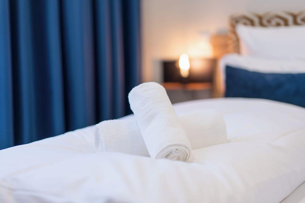 Chérisy Hotel Konstanz - Self Check-in Only