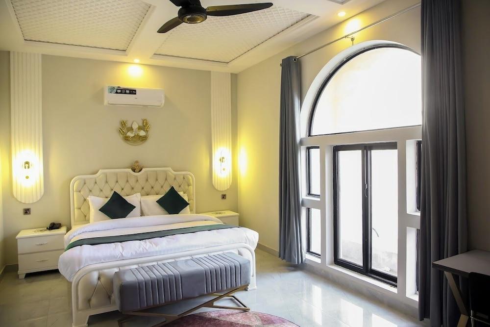 Grand Shalimar Hotel Multan