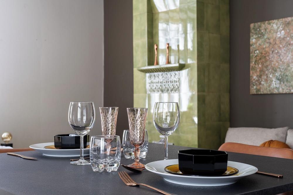 Historical Studio & Excellent Location