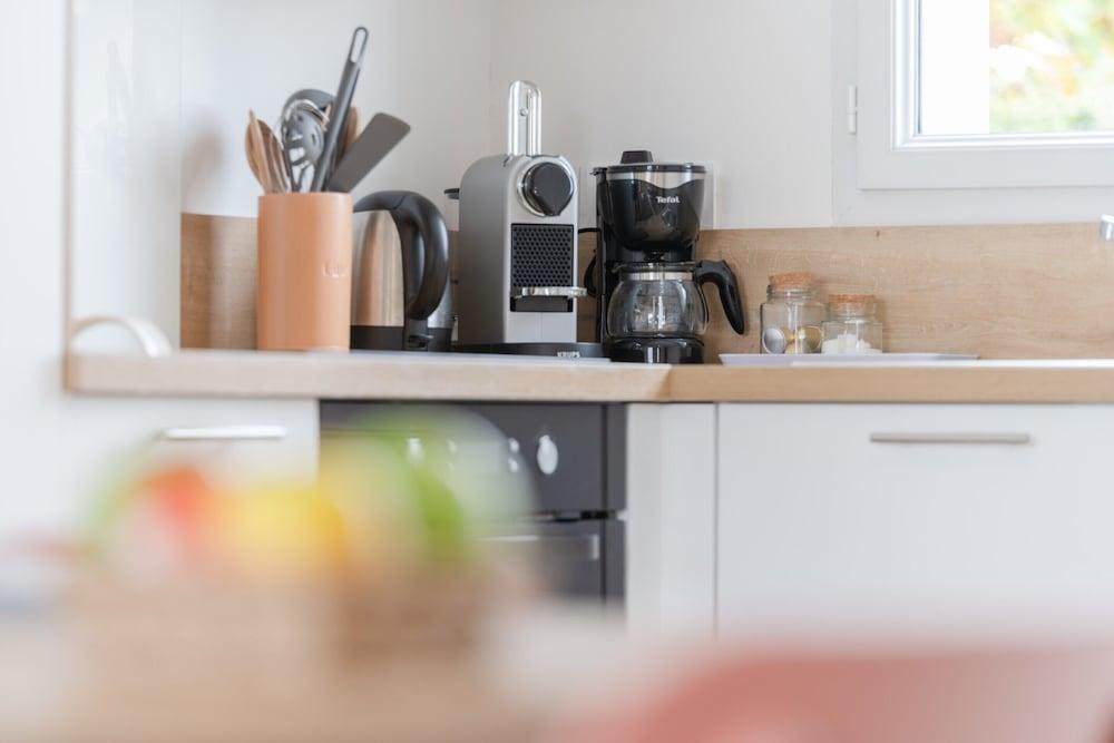 Charming House 300m From the sea