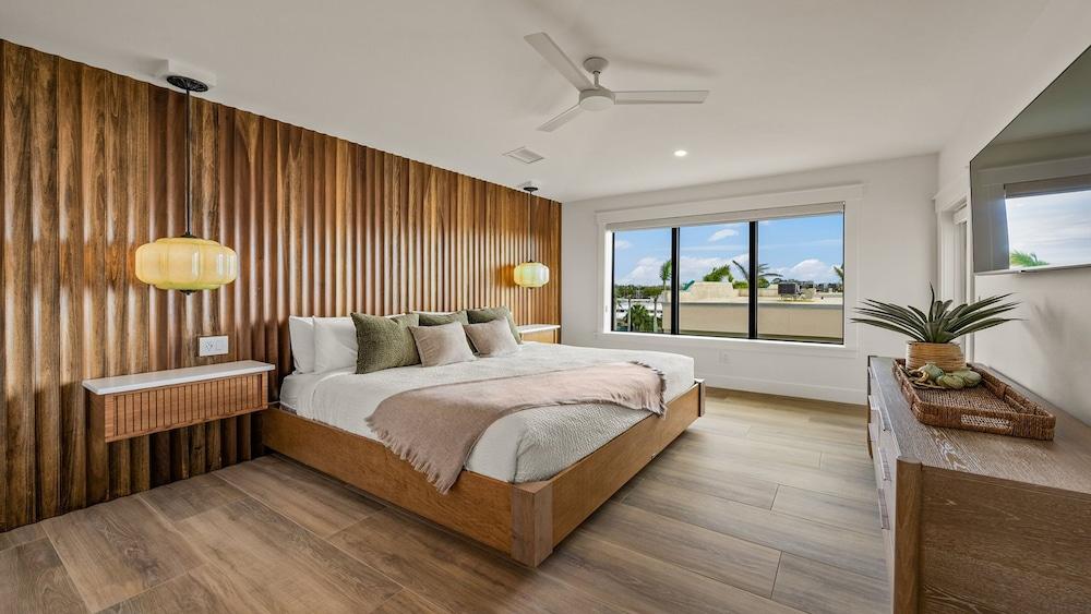 Golden Set in Siesta Key