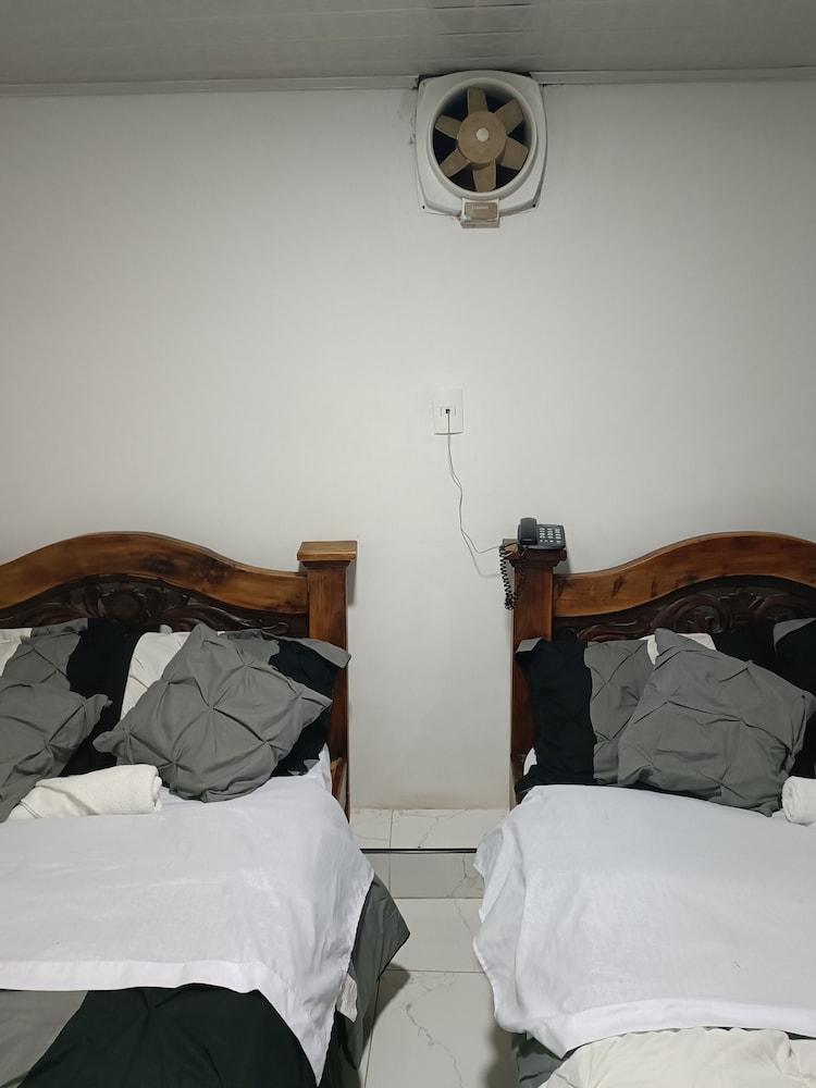 Hotel The Swit Real Centro