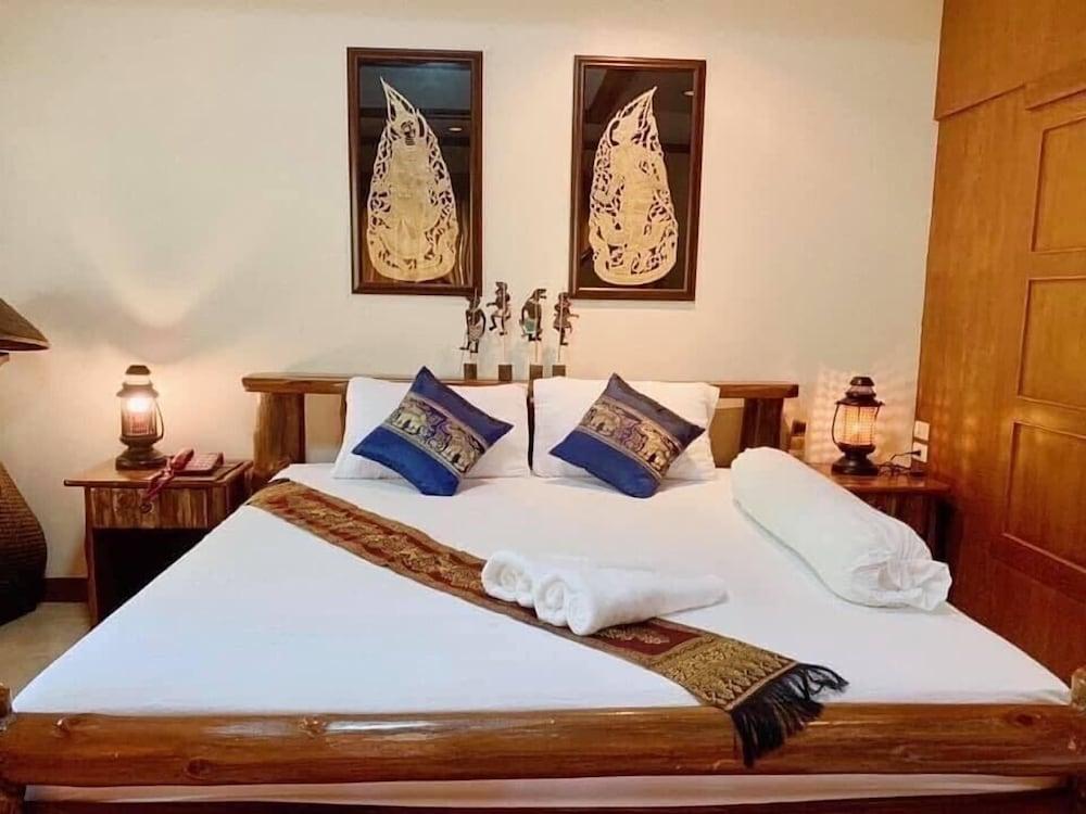 Suan Sang Chan Riverside Resort