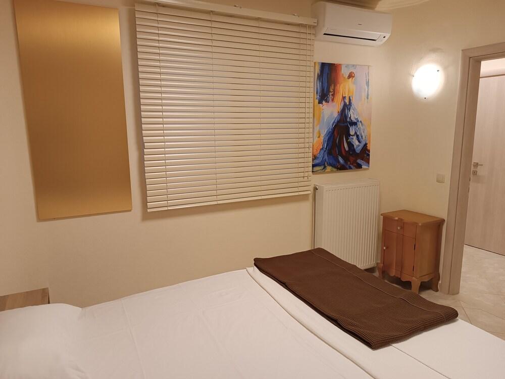 Anastasia's Luxury Suites