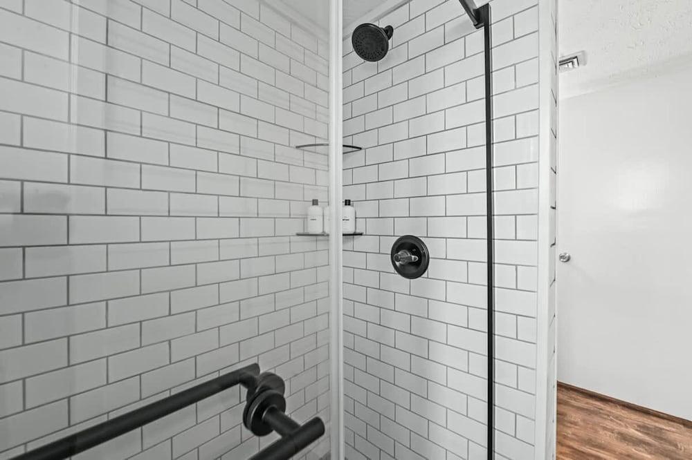 Nature Views Pool Access Mountain Hideaway