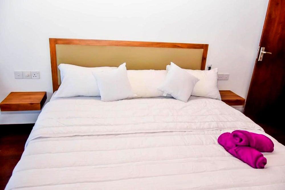 Surfside Serenity Ahangama