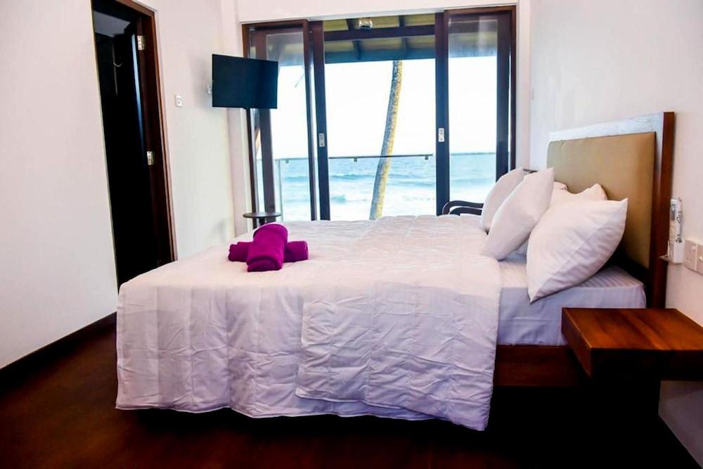 Surfside Serenity Ahangama