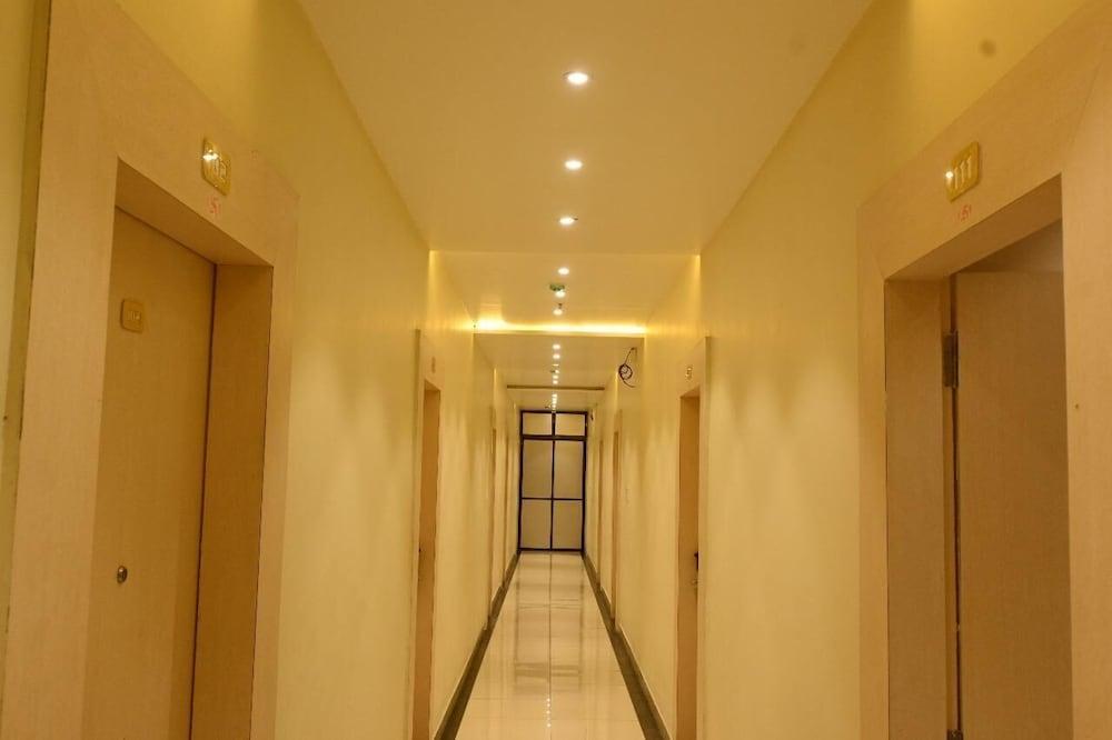 Hotel Shree Ji Inn - Raipur