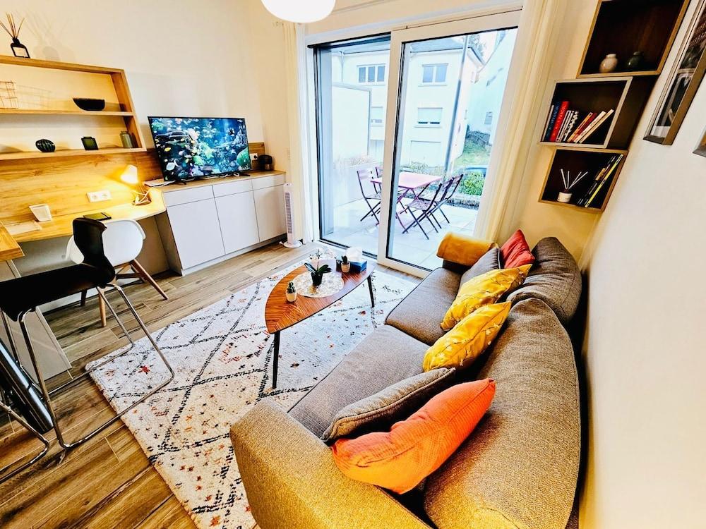 Lovely 1 bedroom flat with terrace