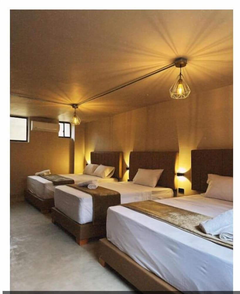 History Center Hotel