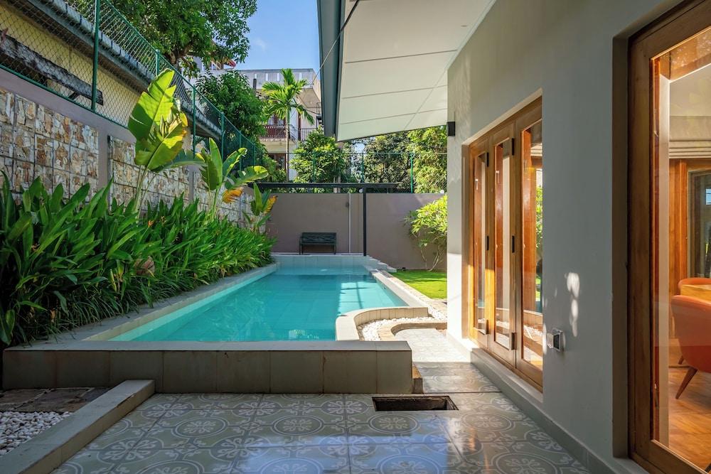 Colombo Villa Collection