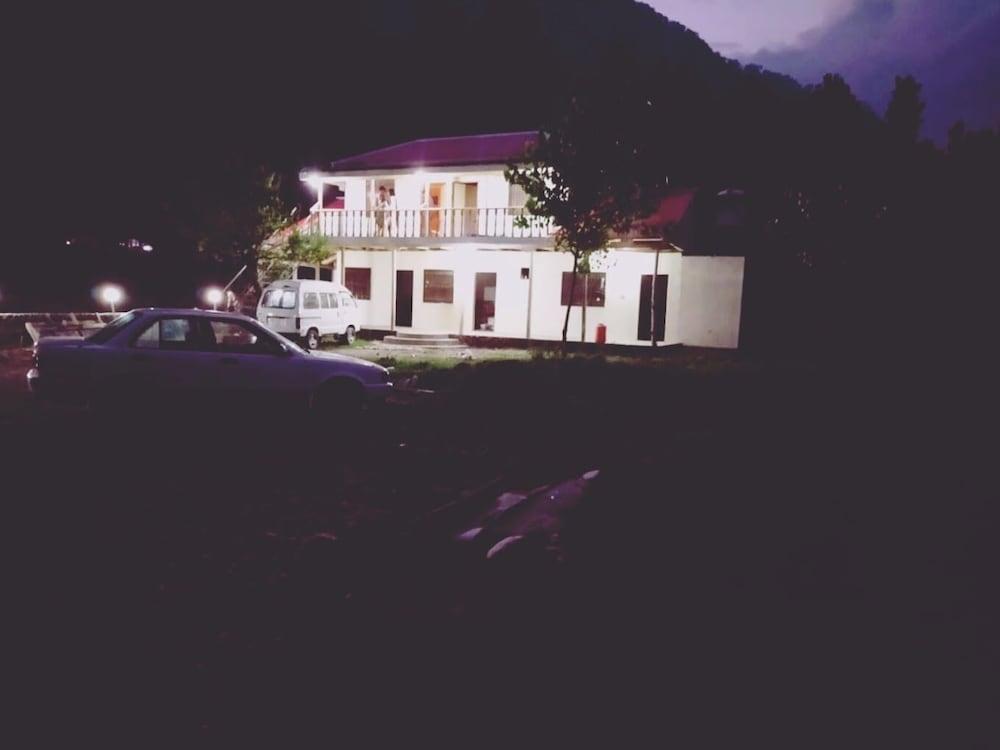 Northern Riverview Resort