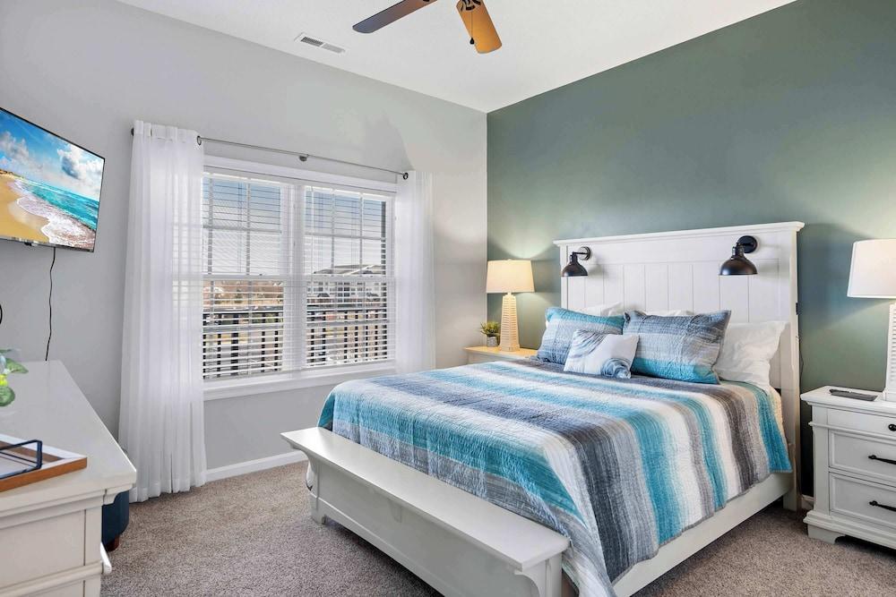 Villages at Five Points- West