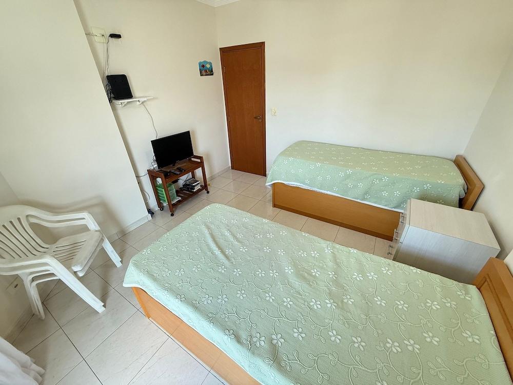 Pé na Areia Canto do Forte V