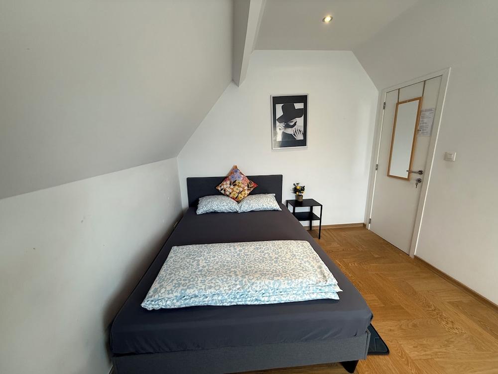 The Beautiful White House