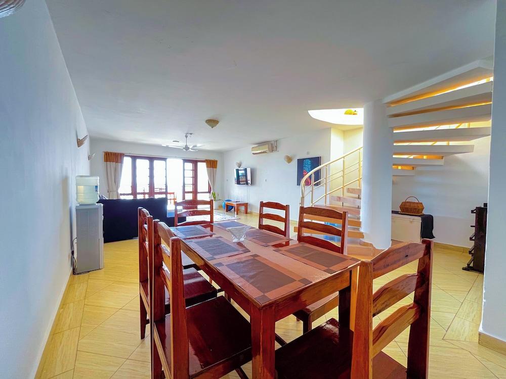 Nate's Homes & Suites