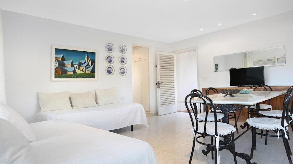 Pandora 2 in Llafranc