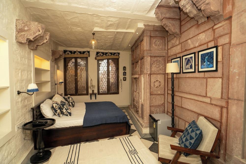 Aakash Heritage Haveli