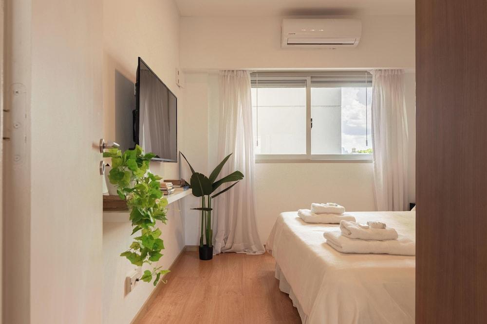 MOT Gregoria Perez 3500