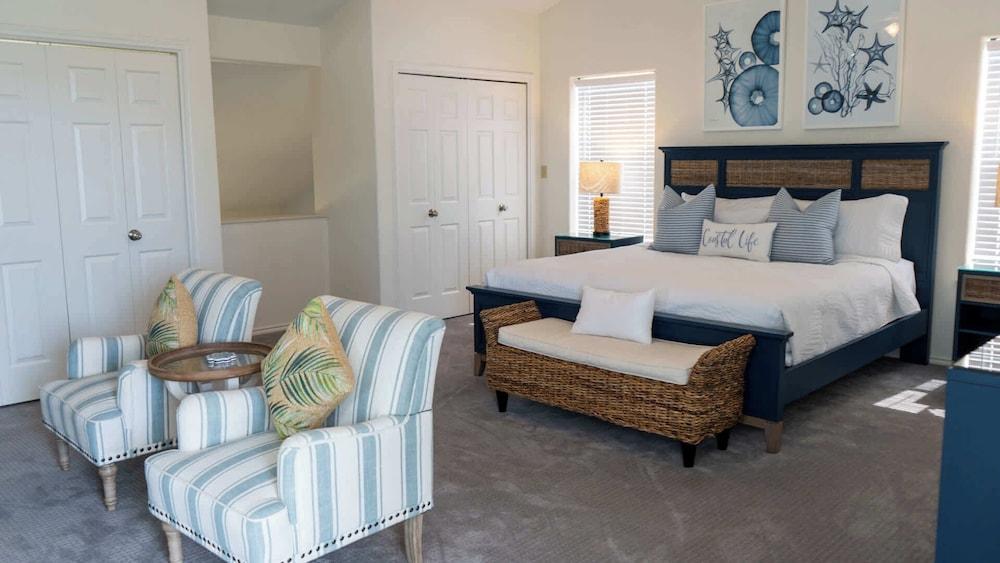 Tranquil Turquoise Retreat